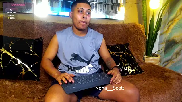 Noha  scott online show from 04/24/26, 03:09