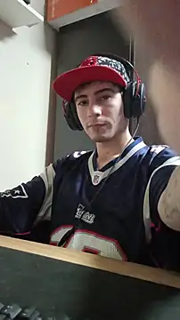 Snapshot of highonbwc chatting on 02/28/26, 12:44 highonbwc online show from 02/28/26, 12:44