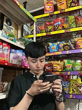 Tomnico 19 online show from 02/24/26, 05:33