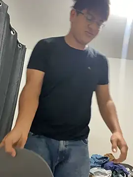 Snapshot of fer_2-00 chatting on 02/24/26, 01:25 fer 2-00 online show from 02/24/26, 01:25