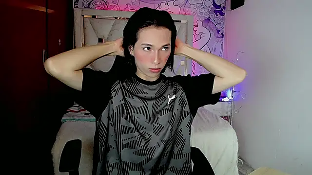 Larry craft online show from 04/22/26, 08:43