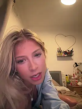 Snapshot of maisco19 chatting on 02/25/26, 11:14 maisco19 online show from 02/25/26, 11:14