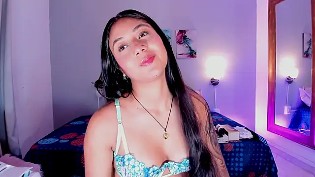 KimTaylorW online show from 06/06/26, 02:49