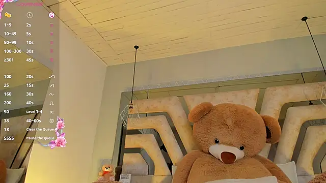 Snapshot of AuroraFlowers chatting on 03/02/26, 07:32 AuroraFlowers online show from 03/02/26, 07:32