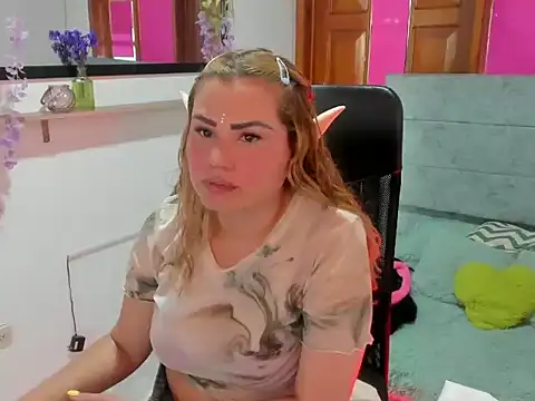 Julieta star  online show from 04/01/26, 07:11