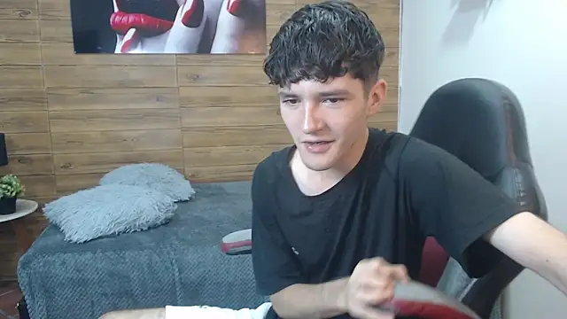 trevor mob online show from 04/18/26, 07:51