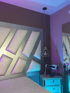 Ashleeyprincess01 online show from 04/17/26, 11:46