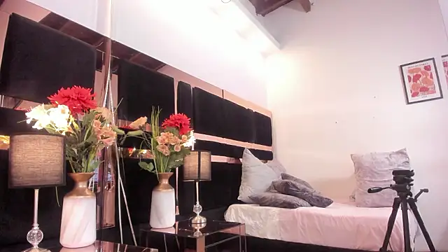 isabellablazee online show from 03/23/26, 04:16