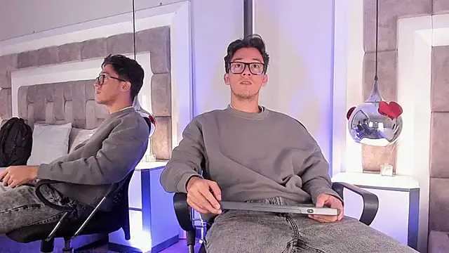 Snapshot of Austin_Reedss chatting on 02/27/26, 11:54 Austin Reedss online show from 02/27/26, 11:54