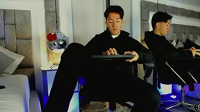 Austin Reedss online show from 03/07/26, 12:46