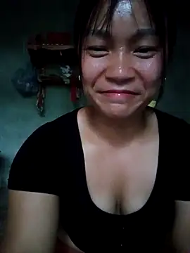 mami-rubi online show from 04/17/26, 10:29