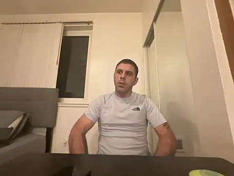 Snapshot of CristiX7 chatting on 02/24/26, 06:44 CristiX7 online show from 02/24/26, 06:44