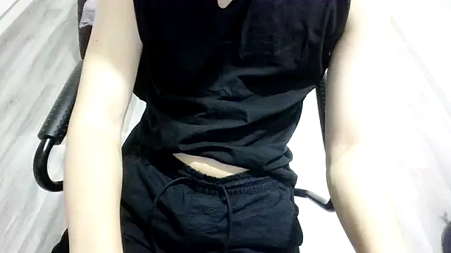 Snapshot of javv301 chatting on 02/24/26, 06:44 javv301 online show from 02/24/26, 06:44