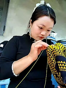 Snapshot of Ttmay- chatting on 02/27/26, 02:55 Ttmay- online show from 02/27/26, 02:55