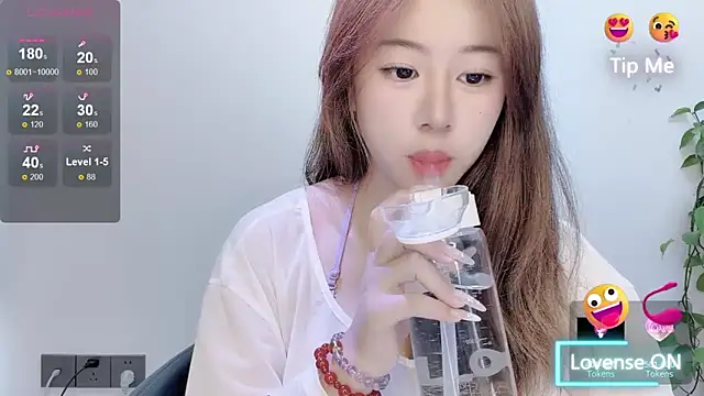 Baixi-01 online show from 06/06/26, 04:28