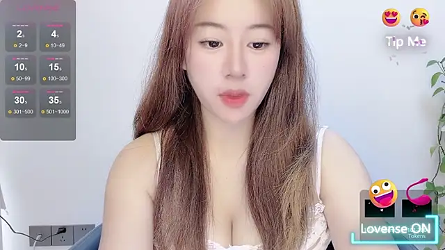 Baixi-01 online show from 06/21/26, 04:48