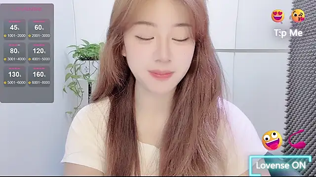 Baixi-01 online show from 07/10/26, 04:28