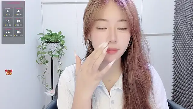 Baixi-01 online show from 07/26/26, 04:42