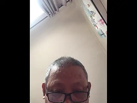 yaocaobi8 online show from 04/12/26, 06:40