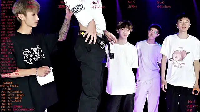 AOA-boy online show from 03/26/26, 12:28