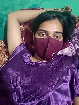 Poonam bhoji online show from 04/20/26, 11:24