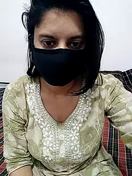 Snapshot of Sonakshi_kumari chatting on 03/02/26, 01:52 Sonakshi kumari online show from 03/02/26, 01:52