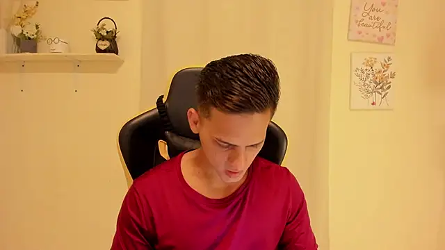 sexy andres01 online show from 07/02/26, 10:05