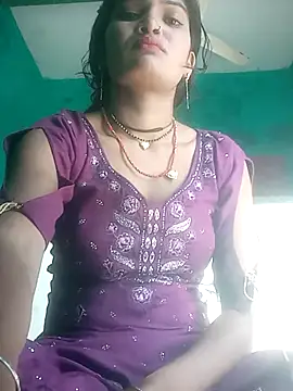 Snapshot of Shivani_bhabi chatting on 06/02/26, 09:44 Shivani bhabi online show from 06/02/26, 09:44