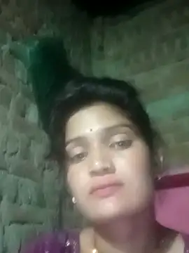 Snapshot of Shivani_bhabi chatting on 06/08/26, 06:19 Shivani bhabi online show from 06/08/26, 06:19