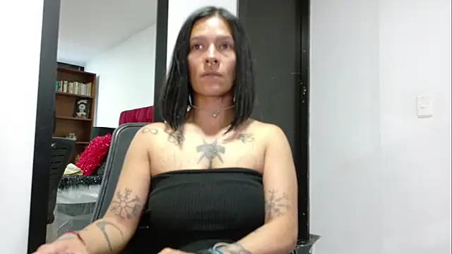 Amelie Blake online show from 07/12/26, 03:58