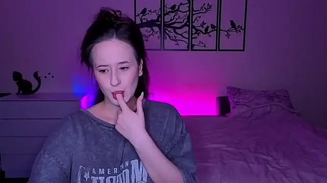 Snapshot of Subochka chatting on 03/01/26, 12:56 Subochka online show from 03/01/26, 12:56