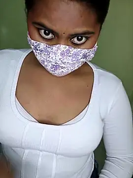 MISS MADHURIBABY online show from 04/23/26, 06:36