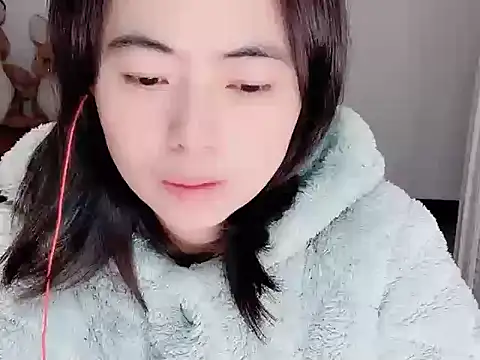 Snapshot of youmi_y chatting on 02/28/26, 11:22 youmi y online show from 02/28/26, 11:22