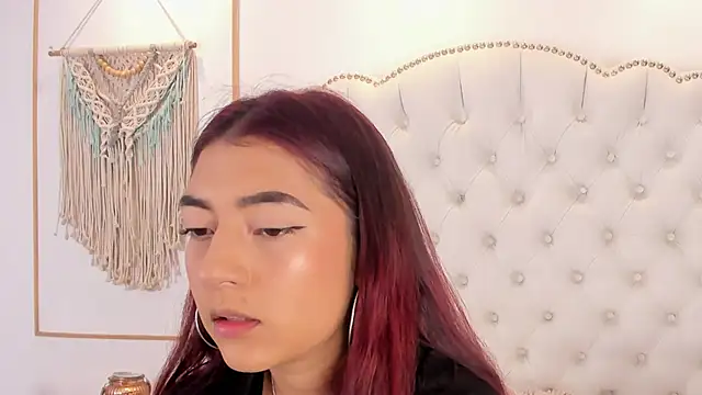 Sara funy online show from 04/10/26, 11:15