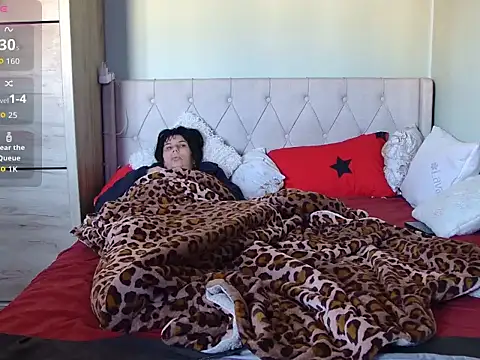 Snapshot of tess1980 chatting on 02/27/26, 07:08 tess1980 online show from 02/27/26, 07:08