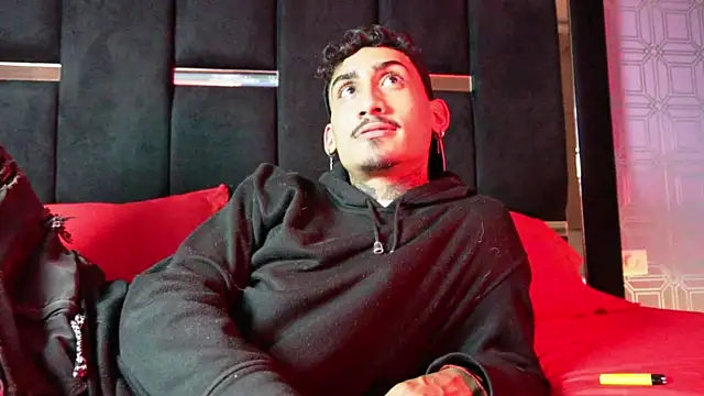 Dark Eros  online show from 04/10/26, 03:45