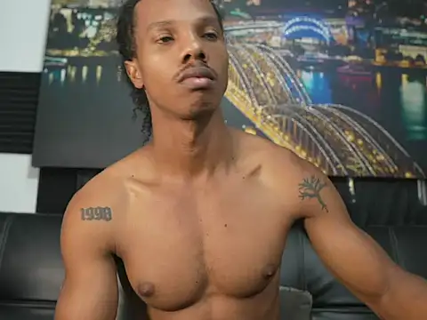 Snapshot of Josh_fit7 chatting on 06/18/26, 03:16 Josh fit7 online show from 06/18/26, 03:16