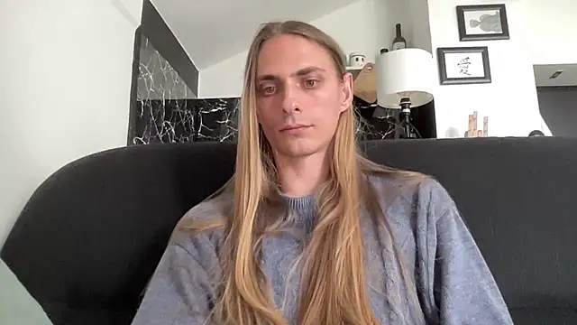 mi chyort online show from 04/24/26, 02:30