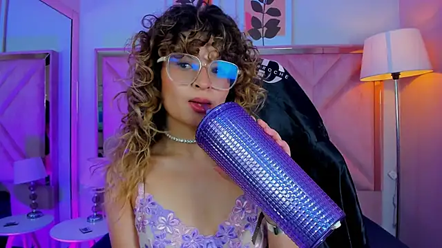 emilyjonesss  online show from 02/25/26, 07:56