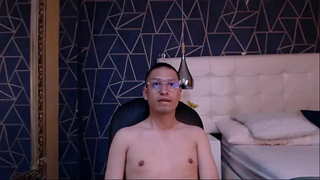 Snapshot of EriickFerrer chatting on 02/27/26, 06:02 EriickFerrer online show from 02/27/26, 06:02