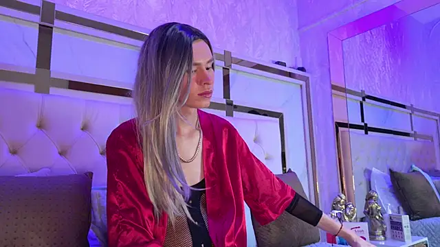 kamilla rossi online show from 03/11/26, 07:09