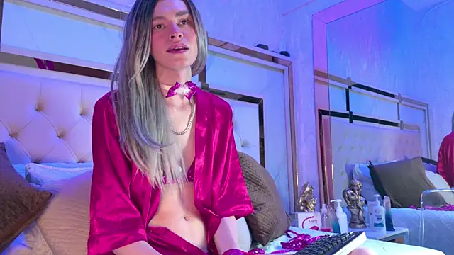 kamilla rossi online show from 03/23/26, 07:18