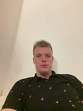 Dencchikk22 online show from 02/24/26, 08:40