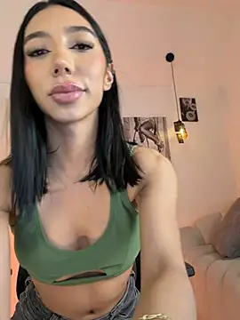 IsabellaLux  online show from 07/23/26, 10:29