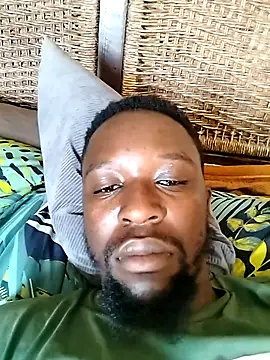 Snapshot of treynba chatting on 02/25/26, 01:21 treynba online show from 02/25/26, 01:21