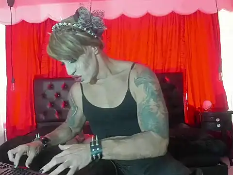 Lilith madame satan online show from 05/08/26, 07:08