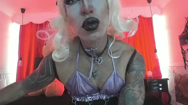 Lilith madame satan online show from 06/09/26, 05:13