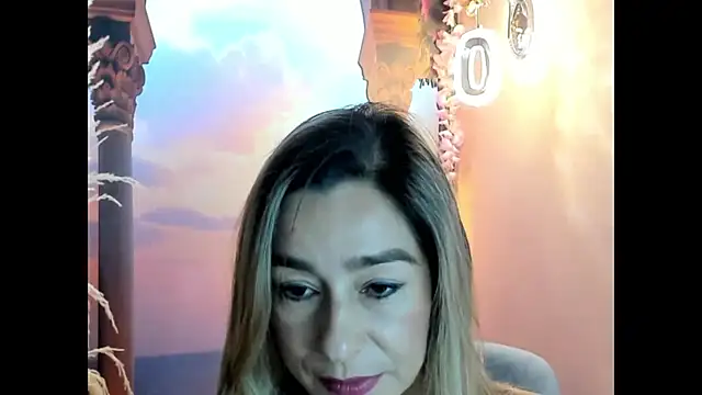 Madam Dalila online show from 03/09/26, 09:02