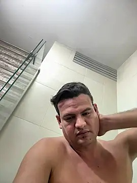 Snapshot of Dario12J chatting on 02/25/26, 04:33 Dario12J online show from 02/25/26, 04:33