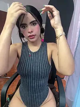 kitty rousse01 online show from 06/03/26, 11:57